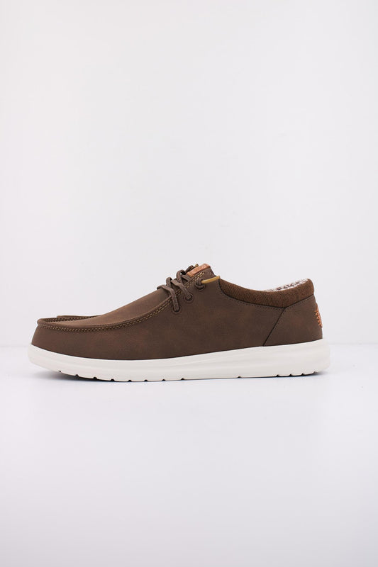 HEY DUDE PAUL CLASSIC en color BROWN  (1)
