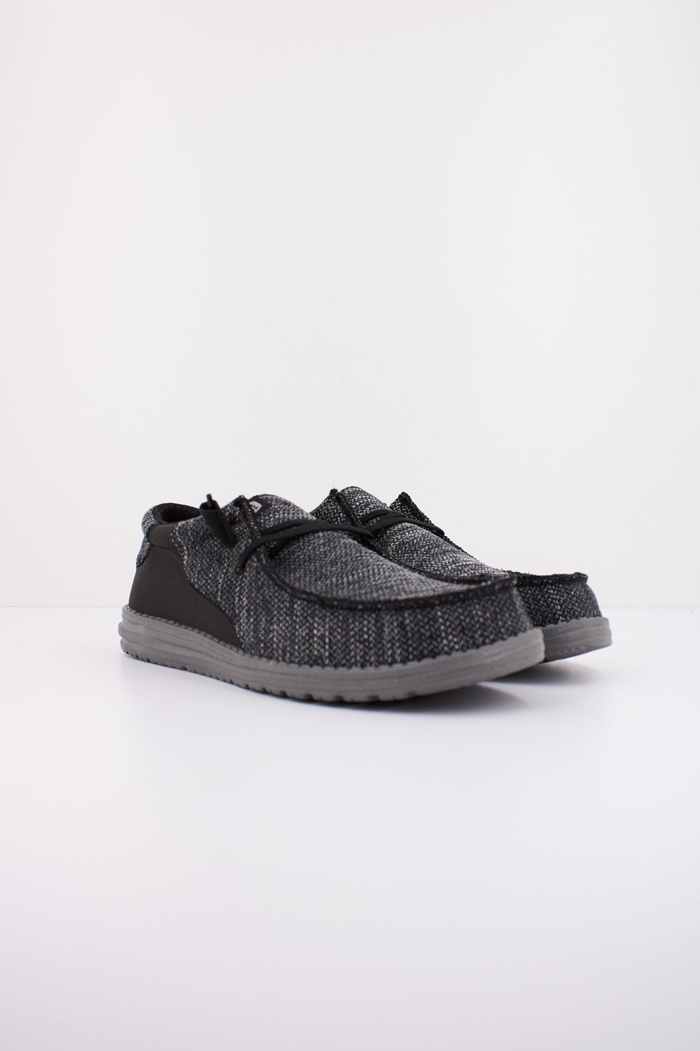 HEY DUDE WALLY STITCH FLECKED en color BLACK  (2)
