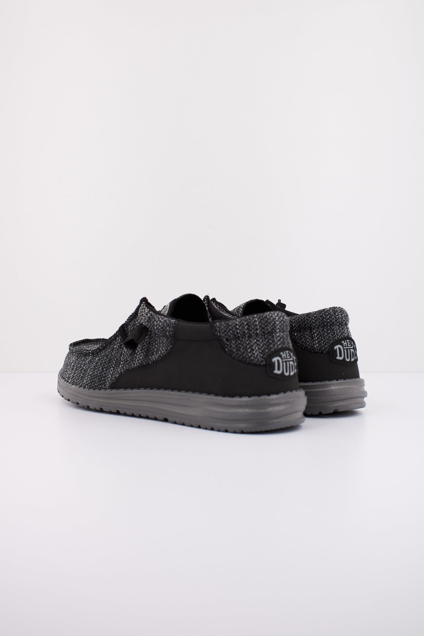 HEY DUDE WALLY STITCH FLECKED en color BLACK  (4)