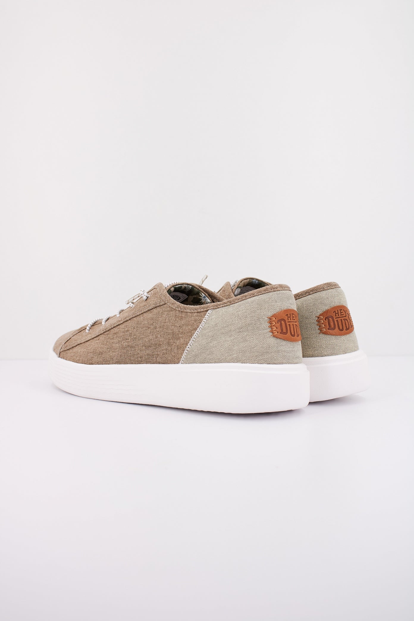 HEY DUDE CODY CRAFT LINEN en color TAN  (4)