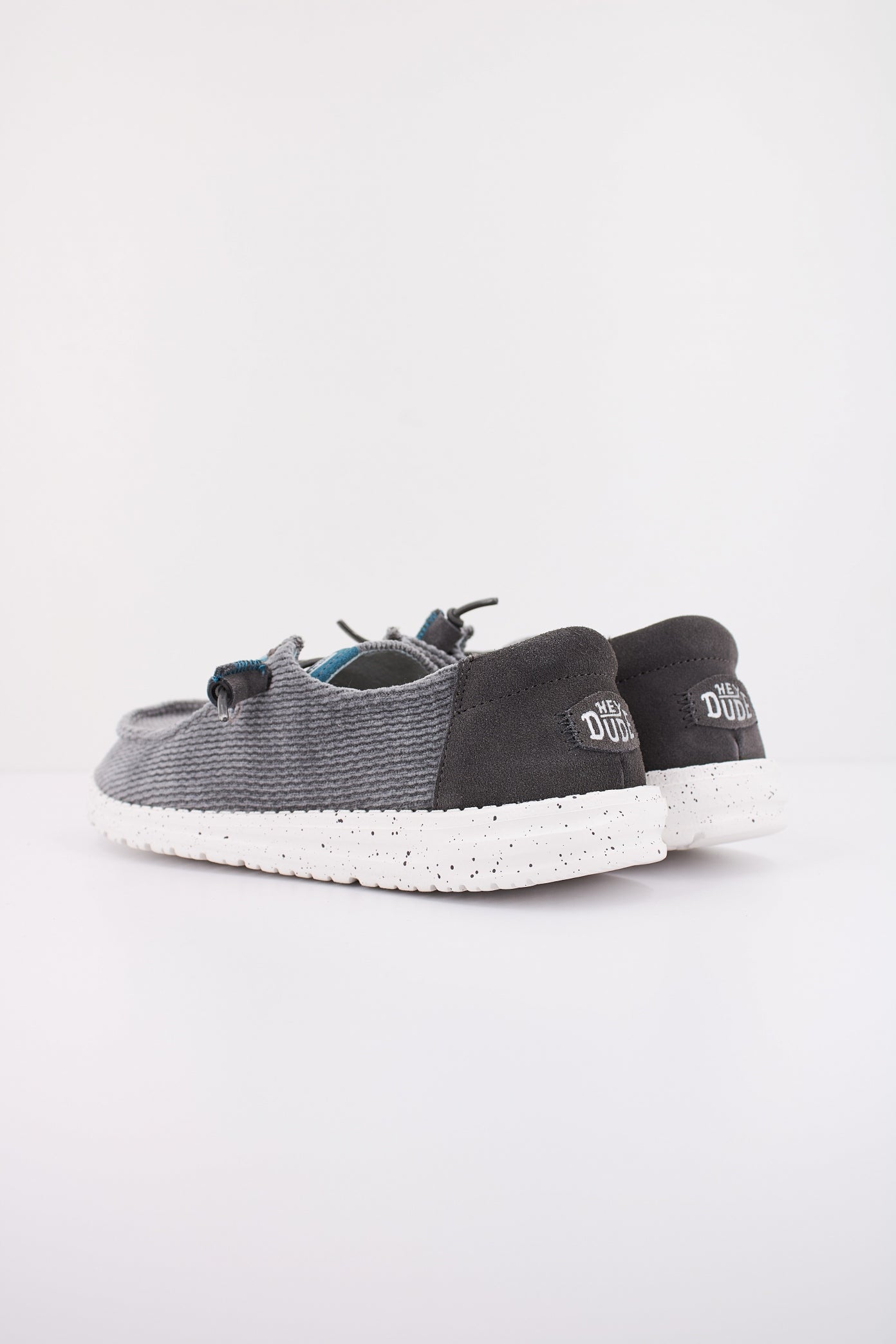 HEY DUDE WAVE CORDUROY en color CHARCOAL  (4)