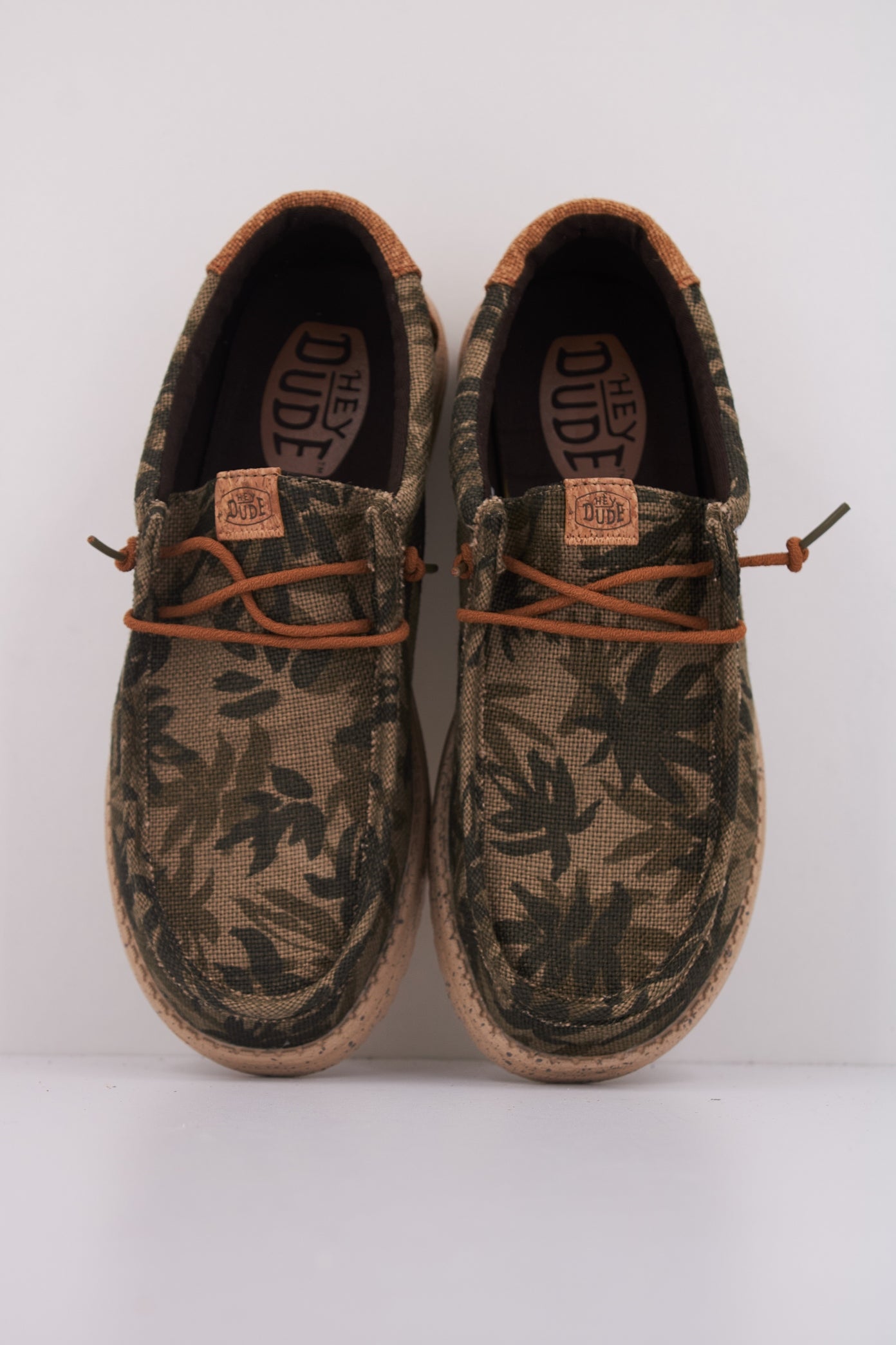 HEY DUDE WALLY PALM JUTE en color OLVBRW  (3)