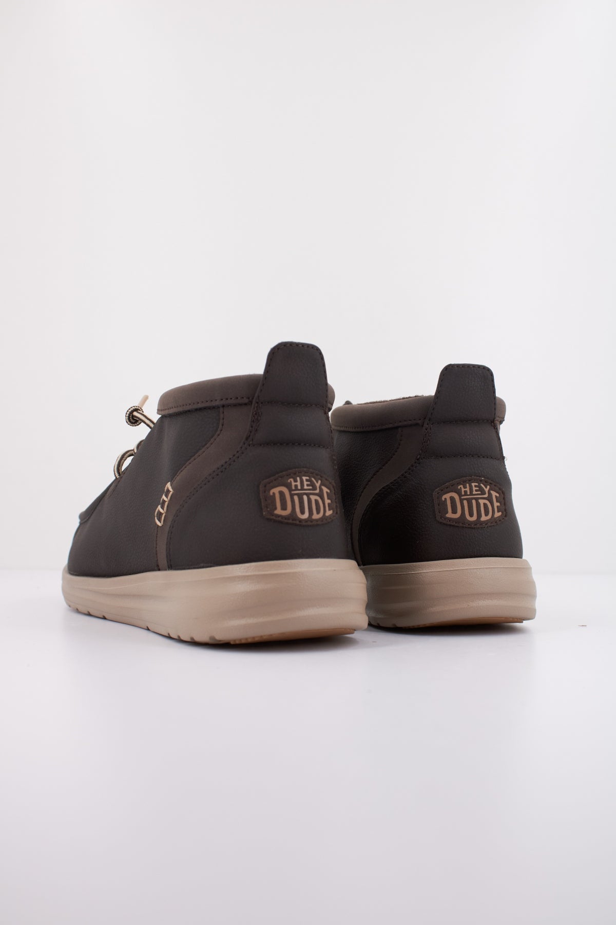 HEY DUDE WALLY MID GRIPR CLAS en color MLBRWN  (4)