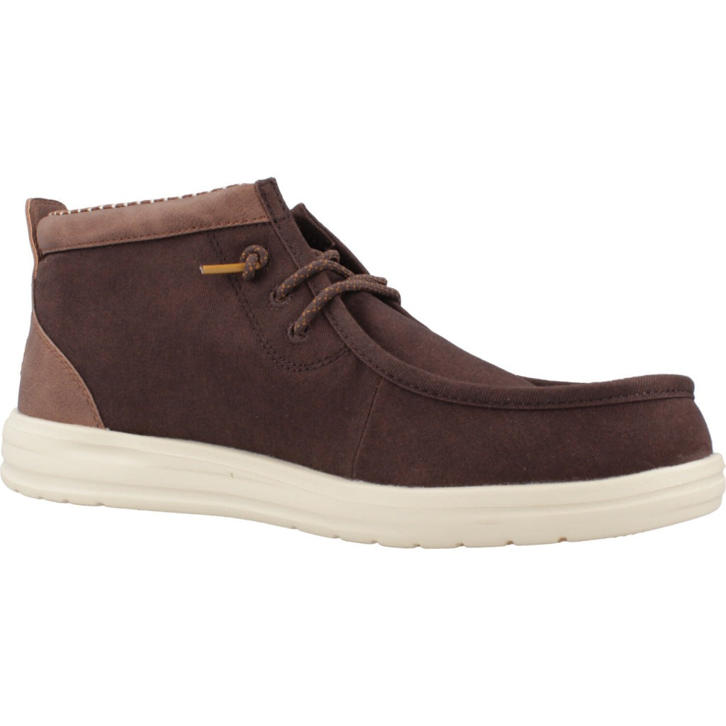 HEY DUDE  WALLY MID GRIPR VIN en color BROWN  (5)