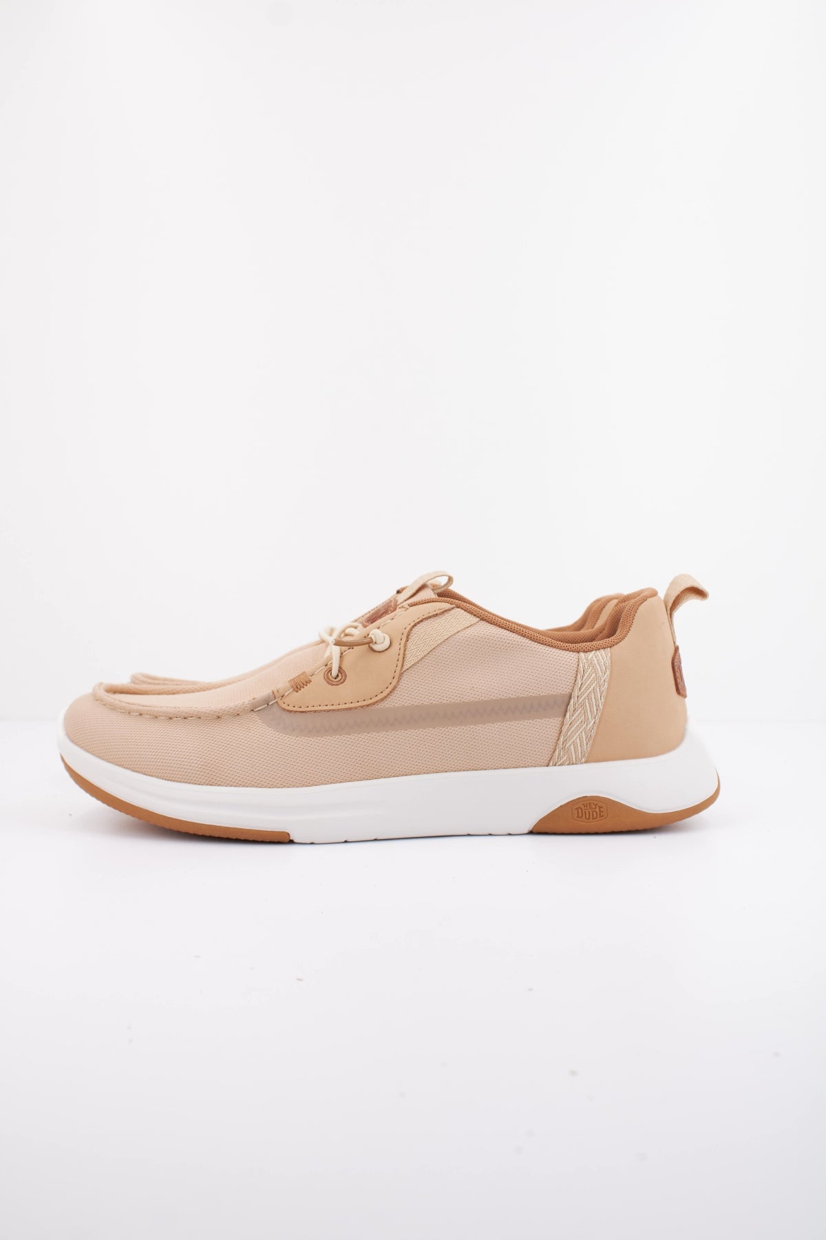 HEY DUDE WALLY DRIFT MESH en color CRMWHT  (1)