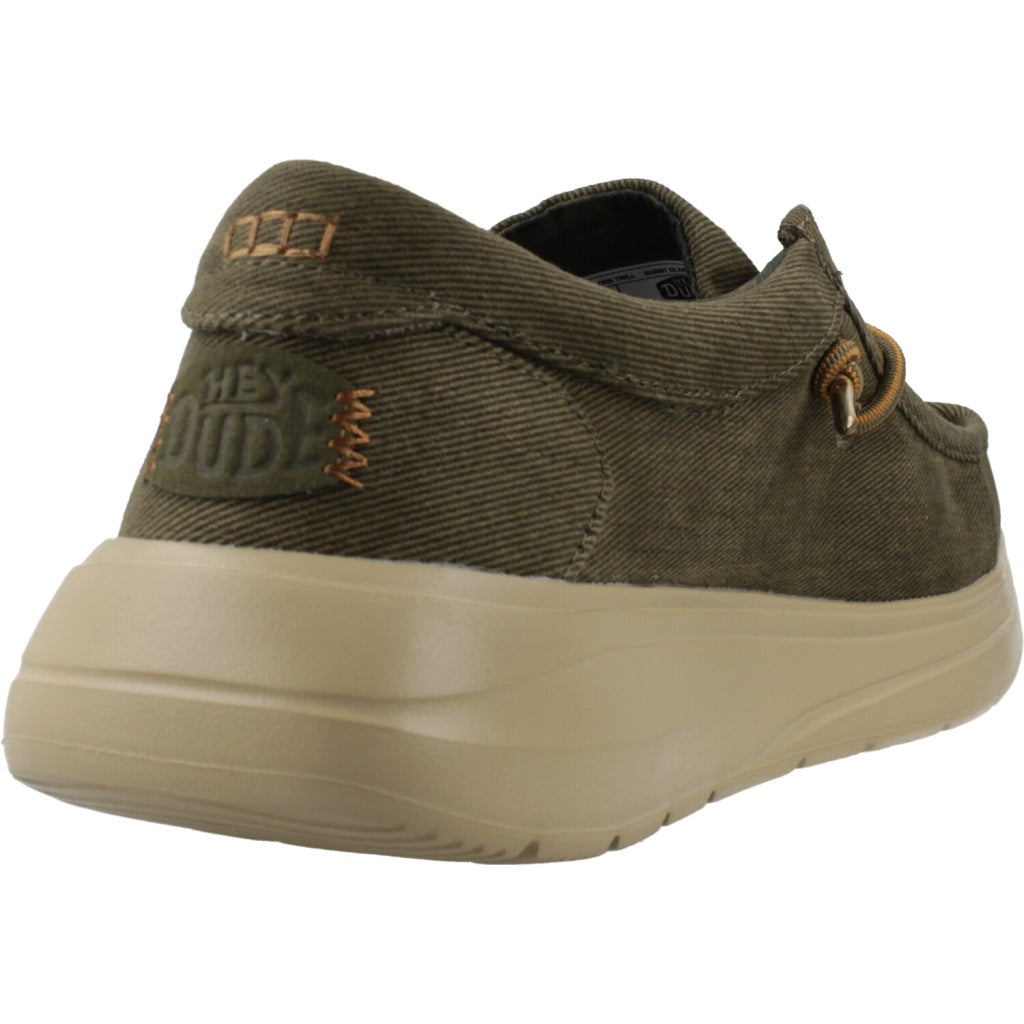 HEY DUDE WALLY COMF WORN TWIL en color OLVTAN  (3)