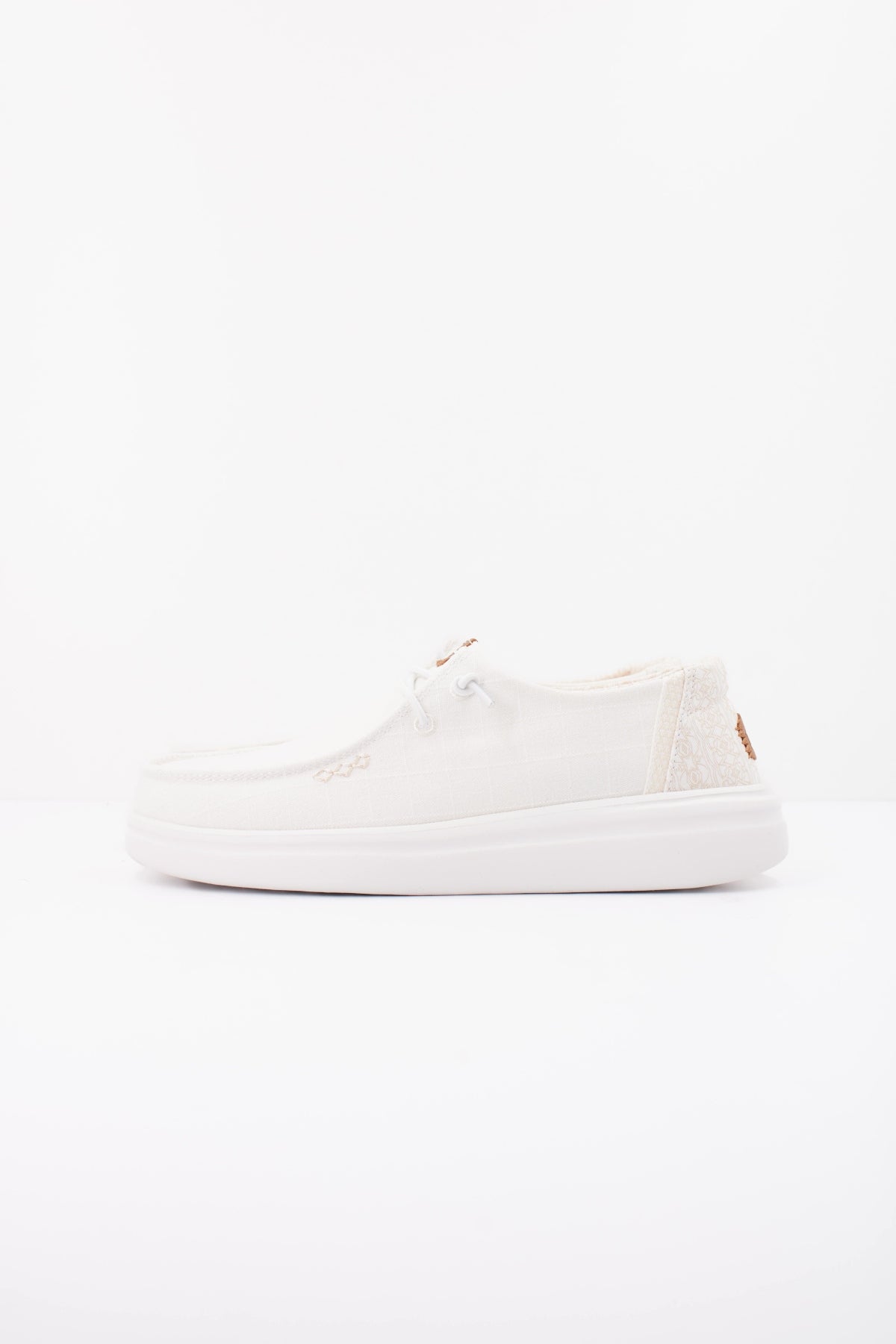 HEY DUDE WENDY RISE CHAMBRAY  en color SNWHT  (1)