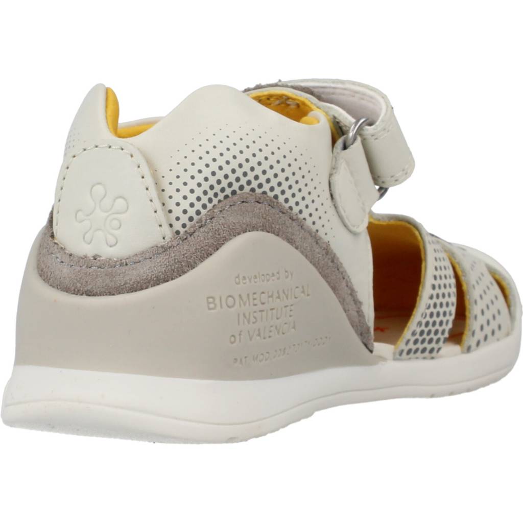BIOMECANICS B en color BLANCO  (3)