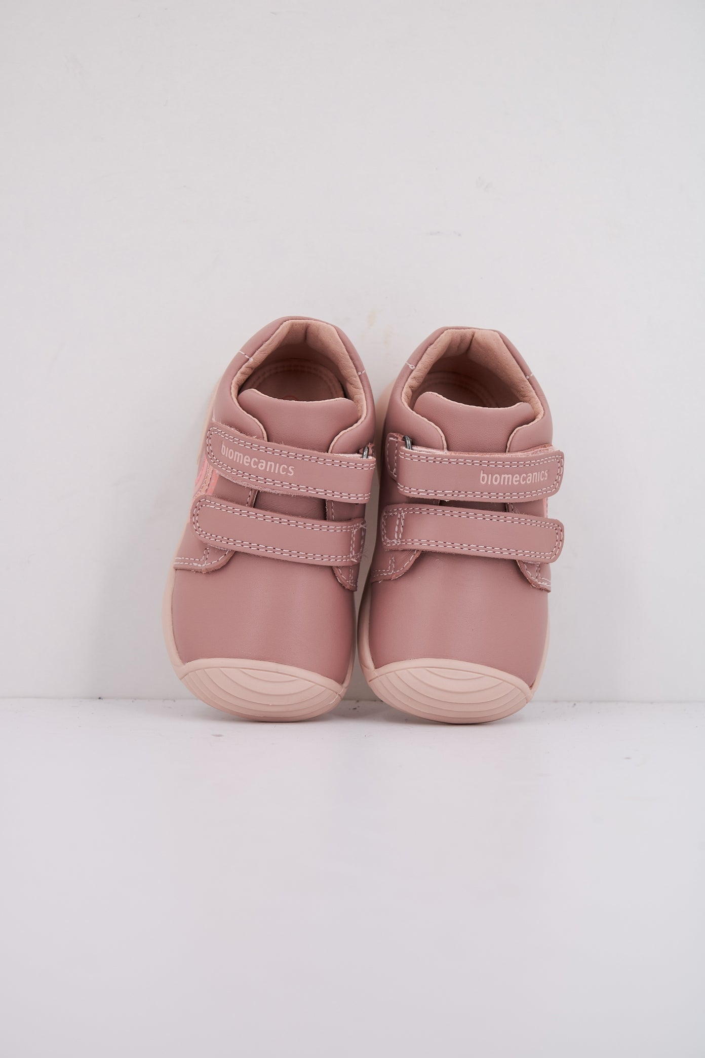 BIOMECANICS B en color KISS  (3)