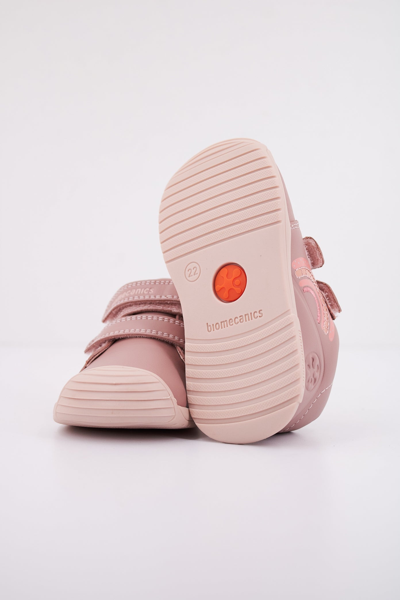 BIOMECANICS B en color KISS  (5)