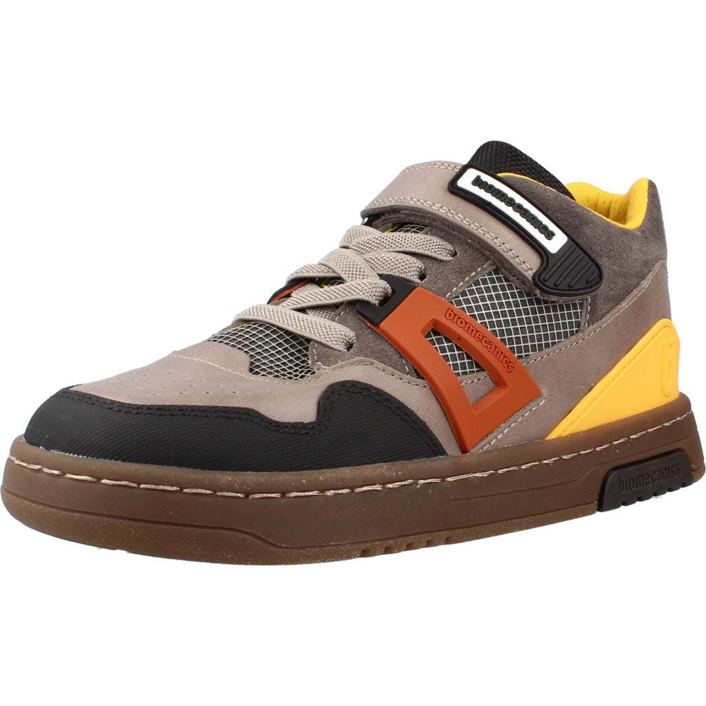 BIOMECANICS BOTIN URBAN en color UNRGRD  (1)
