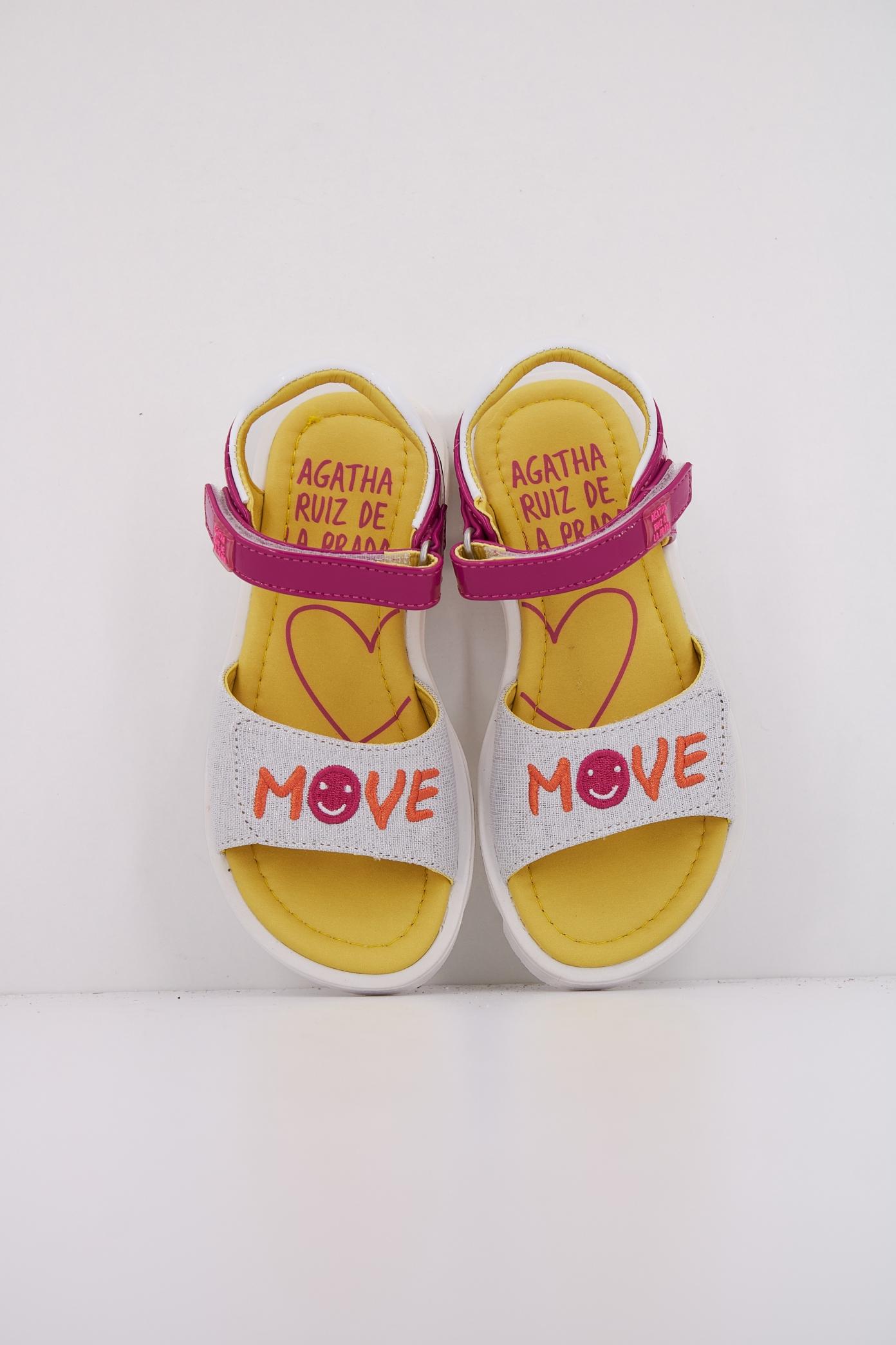 AGATHA RUIZ DE LA PRADA A  en color BLNCFCSIA  (3)