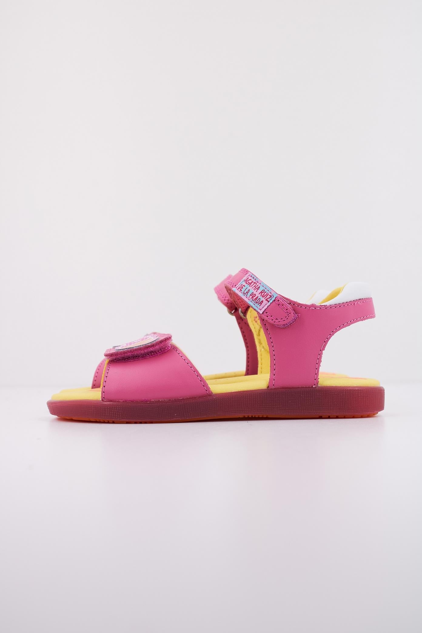 AGATHA RUIZ DE LA PRADA A en color ROSY  (1)