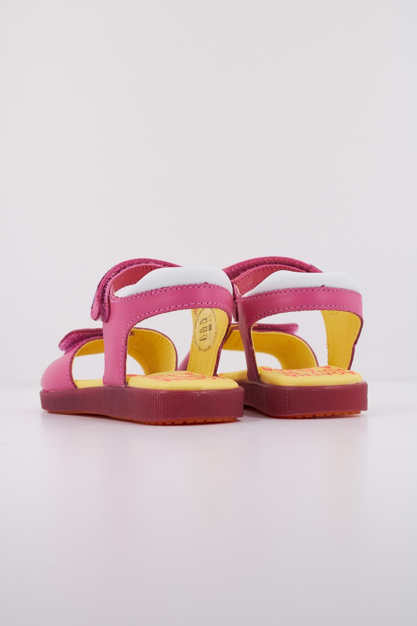 AGATHA RUIZ DE LA PRADA A en color ROSY  (4)