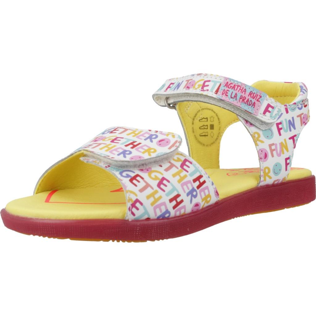 AGATHA RUIZ DE LA PRADA A en color BLANCO  (1)