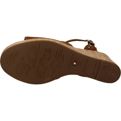 NERO GIARDINI ED  en color   (6)