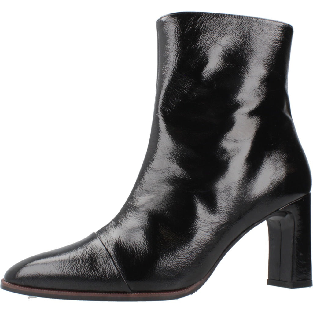 JONI J en color NEGRO  (2)