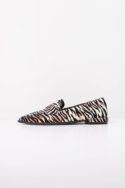 JONI J en color LEDER  (1)