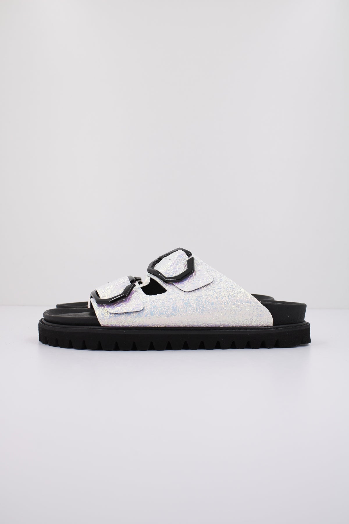GENUINS GALIA FLUOR en color WHITE  (1)