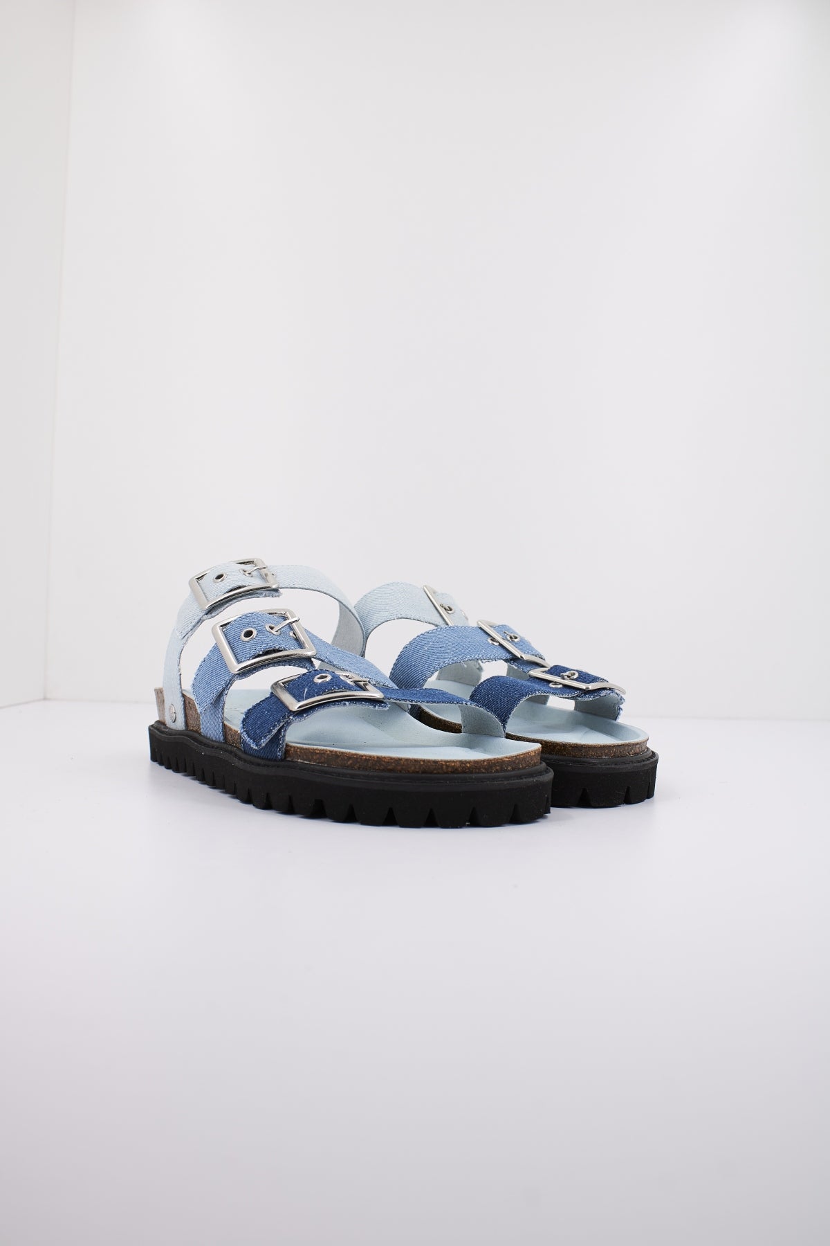 GENUINS CRISTI VEGAN en color DENIM  (2)