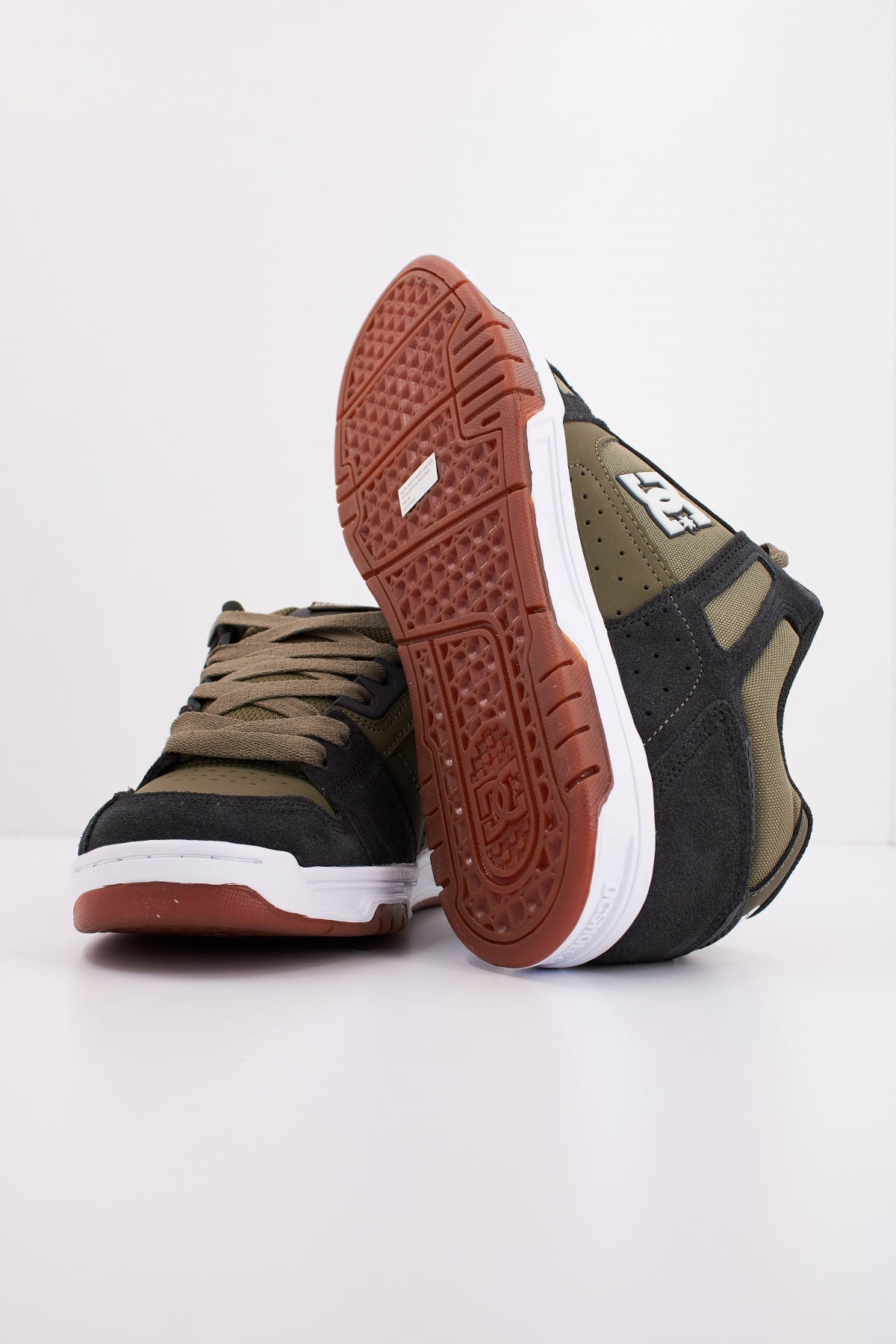 DC STAG en color ARO  (5)