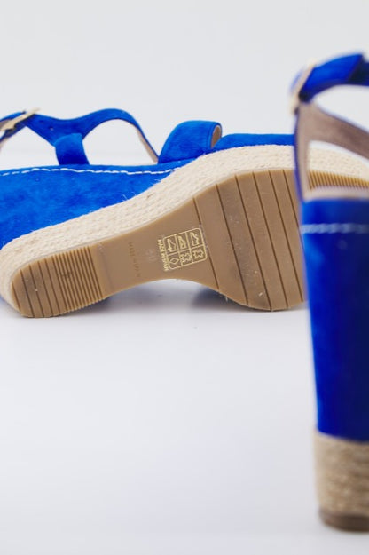 EQUITARE JONES  en color COBALT  (4)