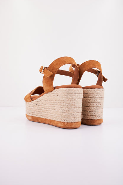 POPA TOFARI en color CUERO  (3)