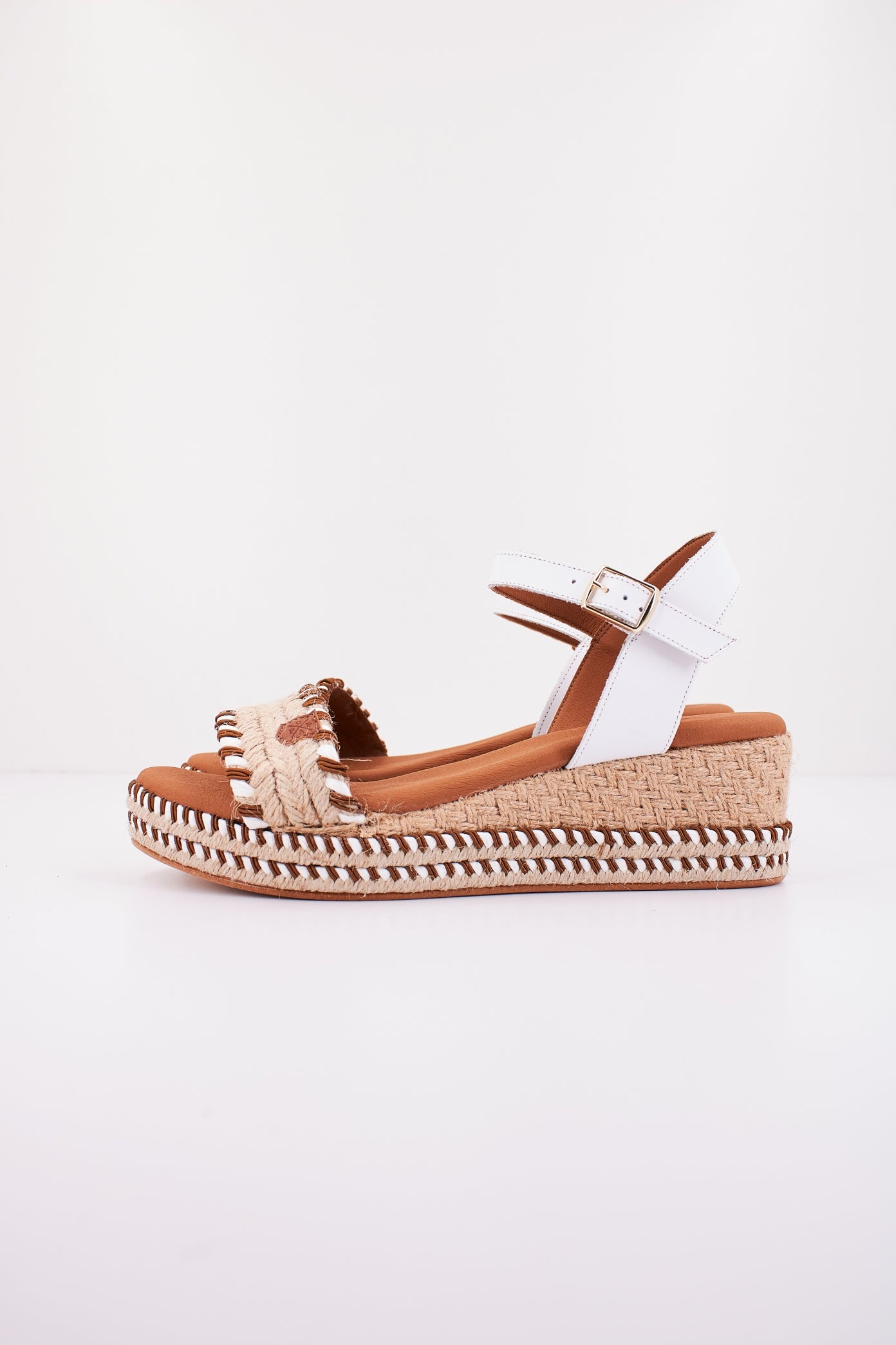 POPA ZANTE SUTACH en color CUERO  (1)