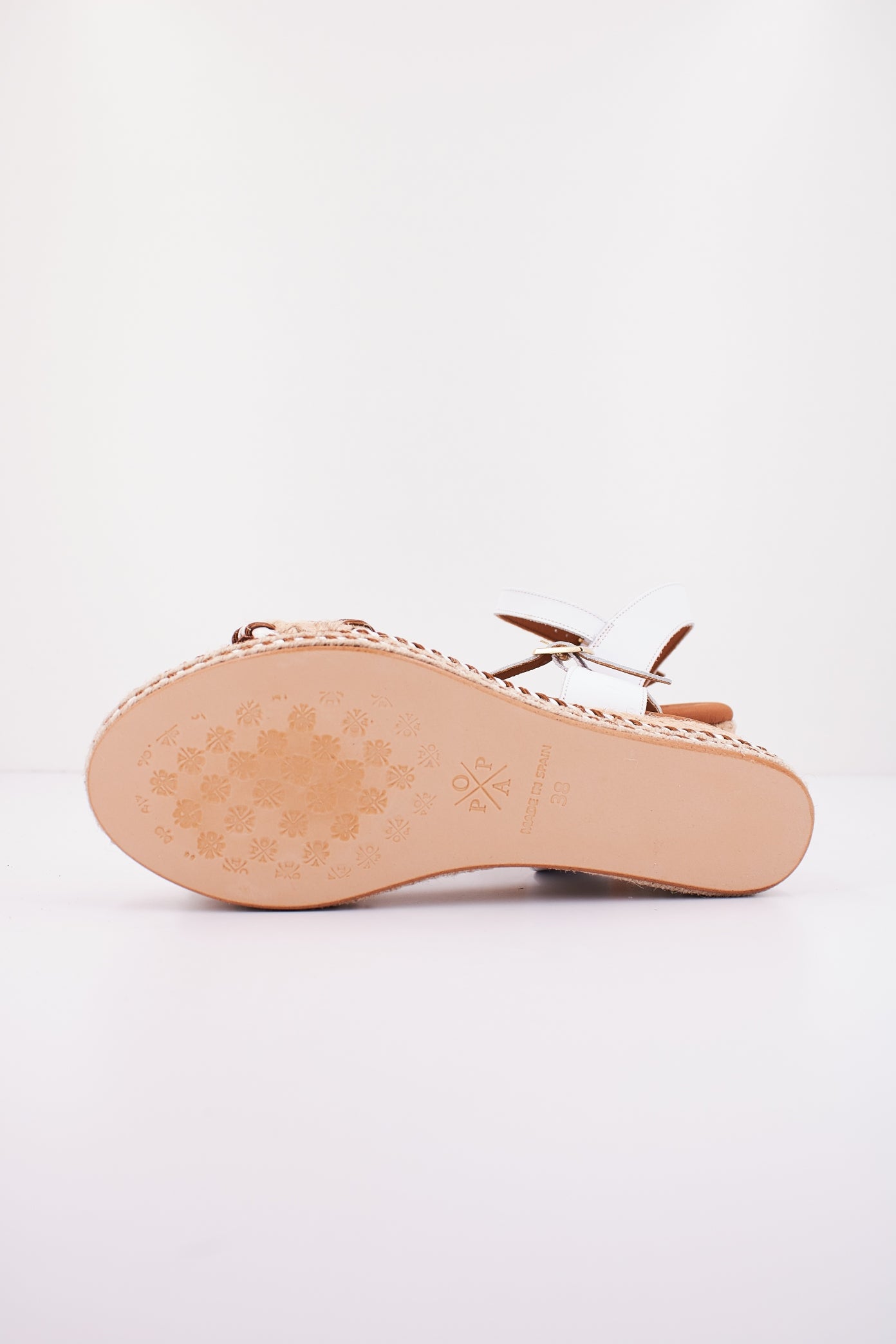 POPA ZANTE SUTACH en color CUERO  (4)