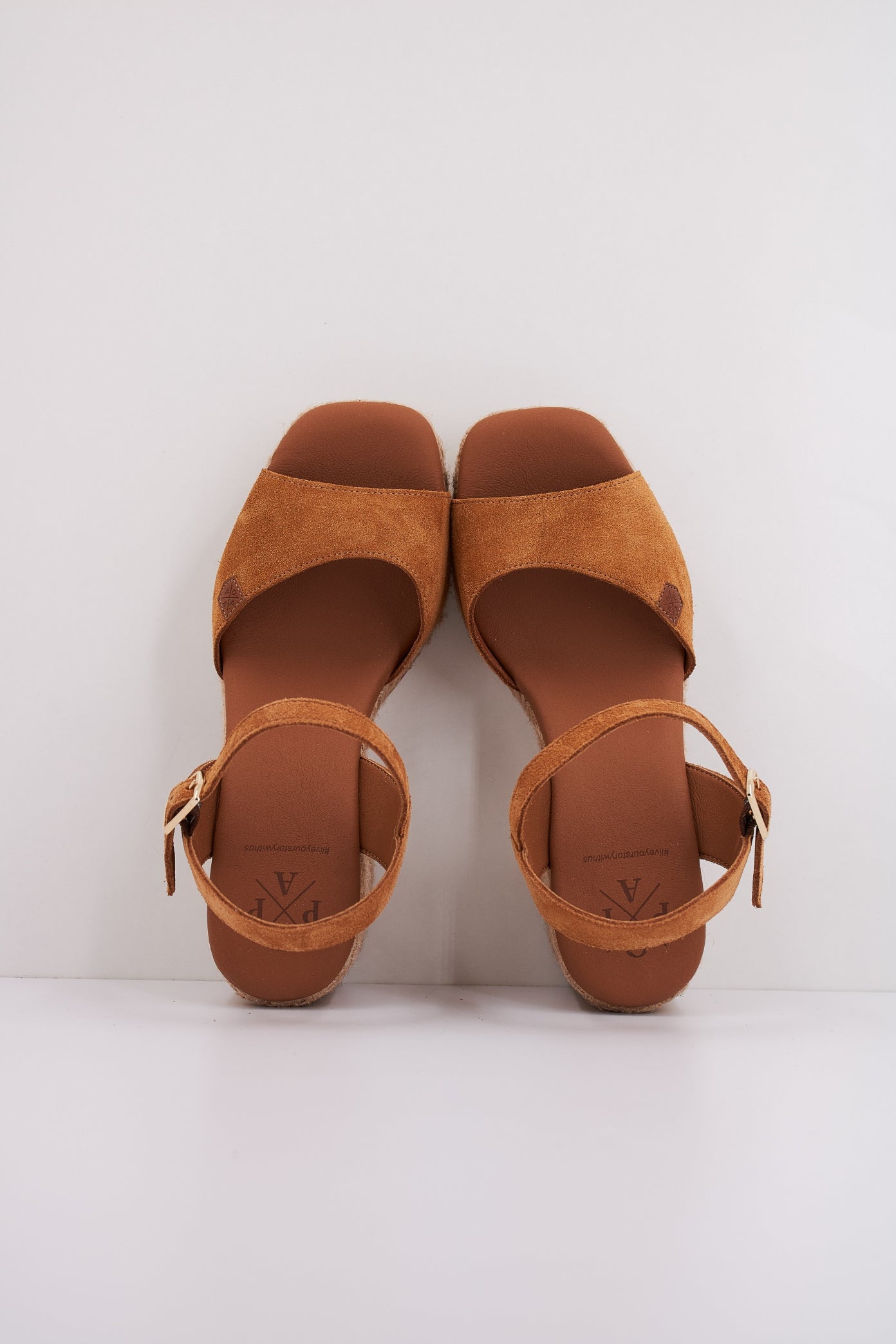 POPA MARCELLA en color CUERO  (3)