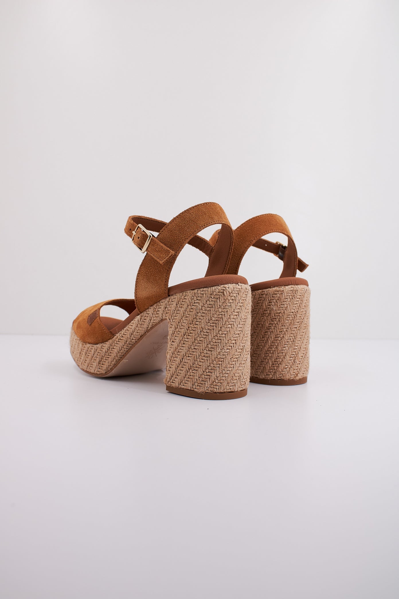 POPA MARCELLA en color CUERO  (4)