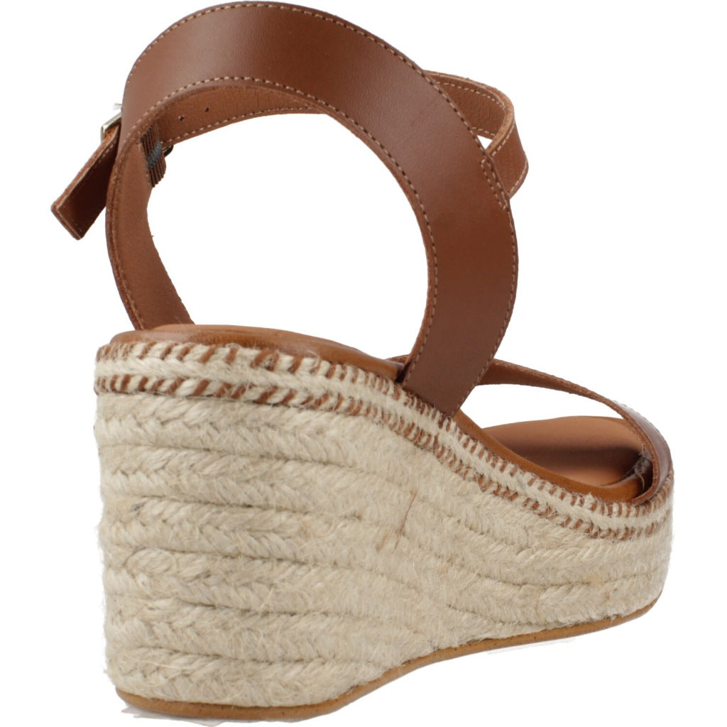 POPA ARAMBOL en color CUERO  (3)