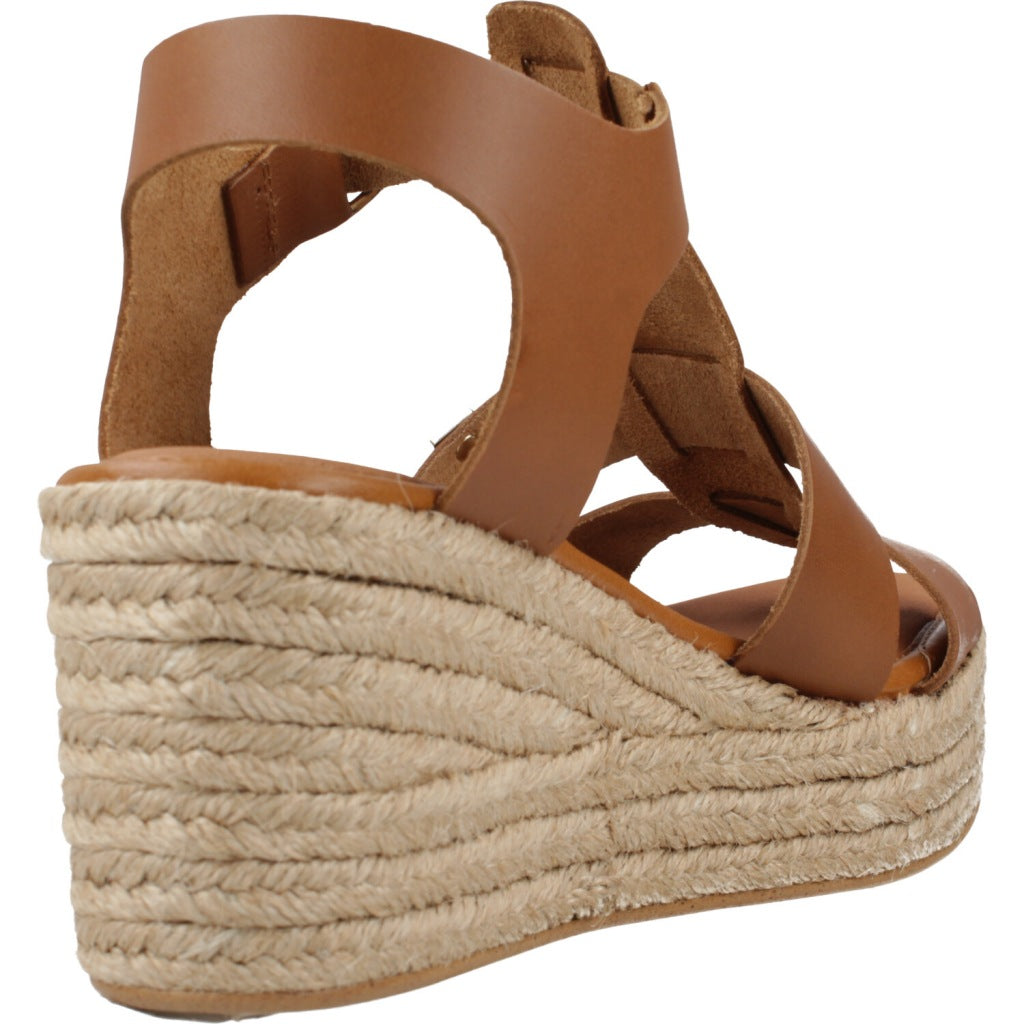 POPA  GRUMARI en color CUERO  (3)