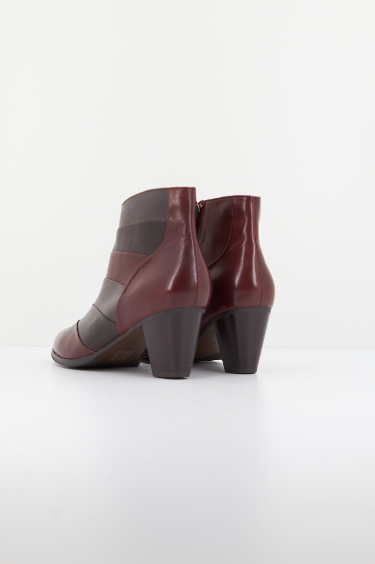 REGARDE LE CIEL GLOVE en color SNGRTDMUD  (3)