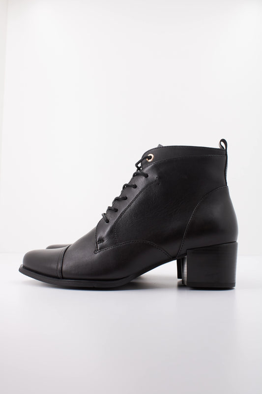 REGARDE LE CIEL JOLENE en color BLACK  (1)