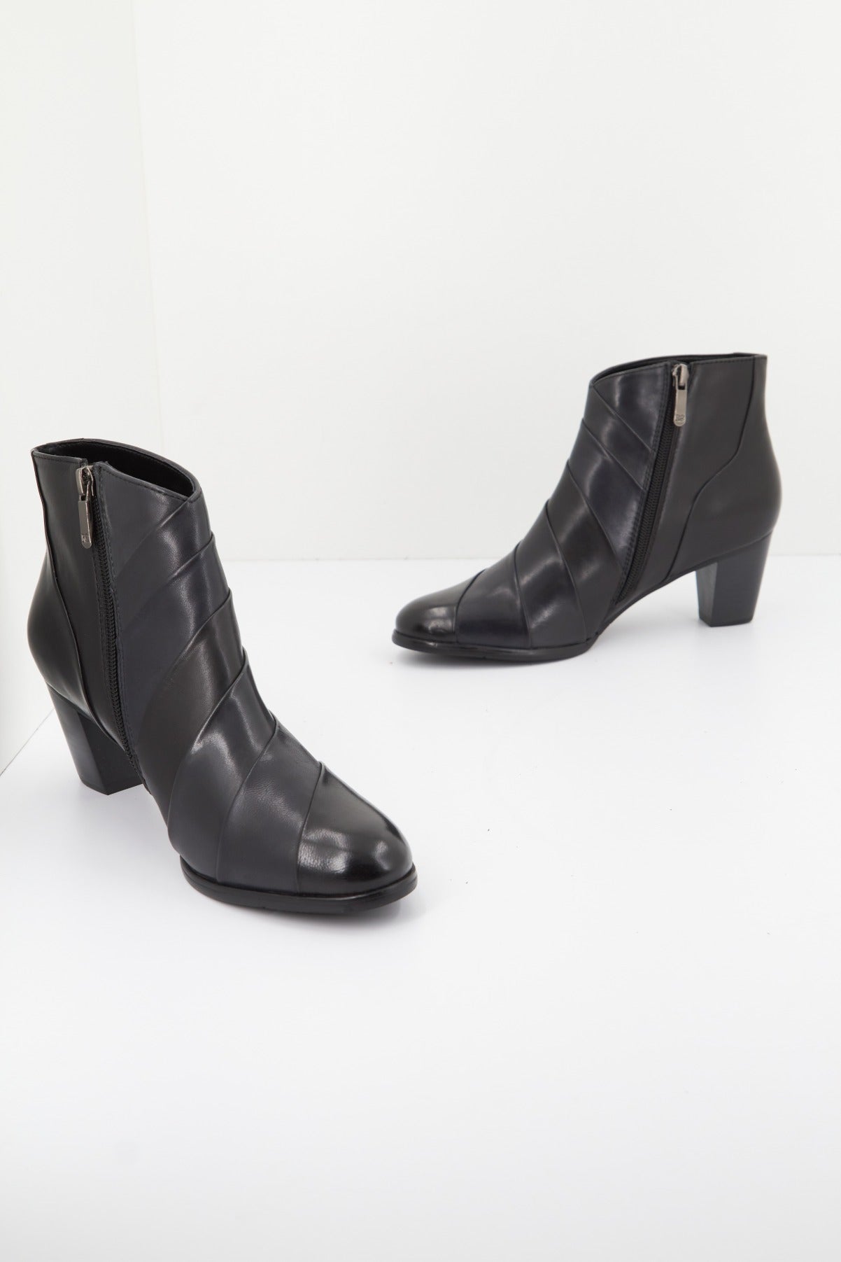 REGARDE LE CIEL SONIA en color BLCKNVPMB  (4)