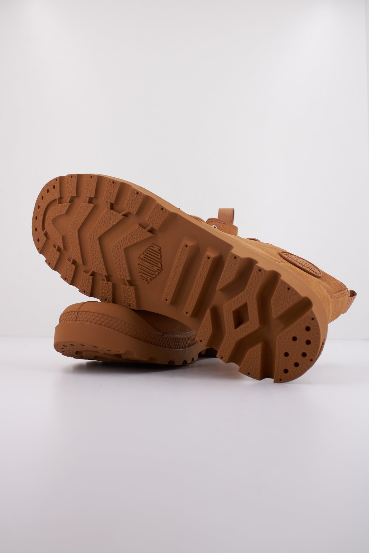 PALLADIUM PAMPA HI NBK en color MHGNY  (5)