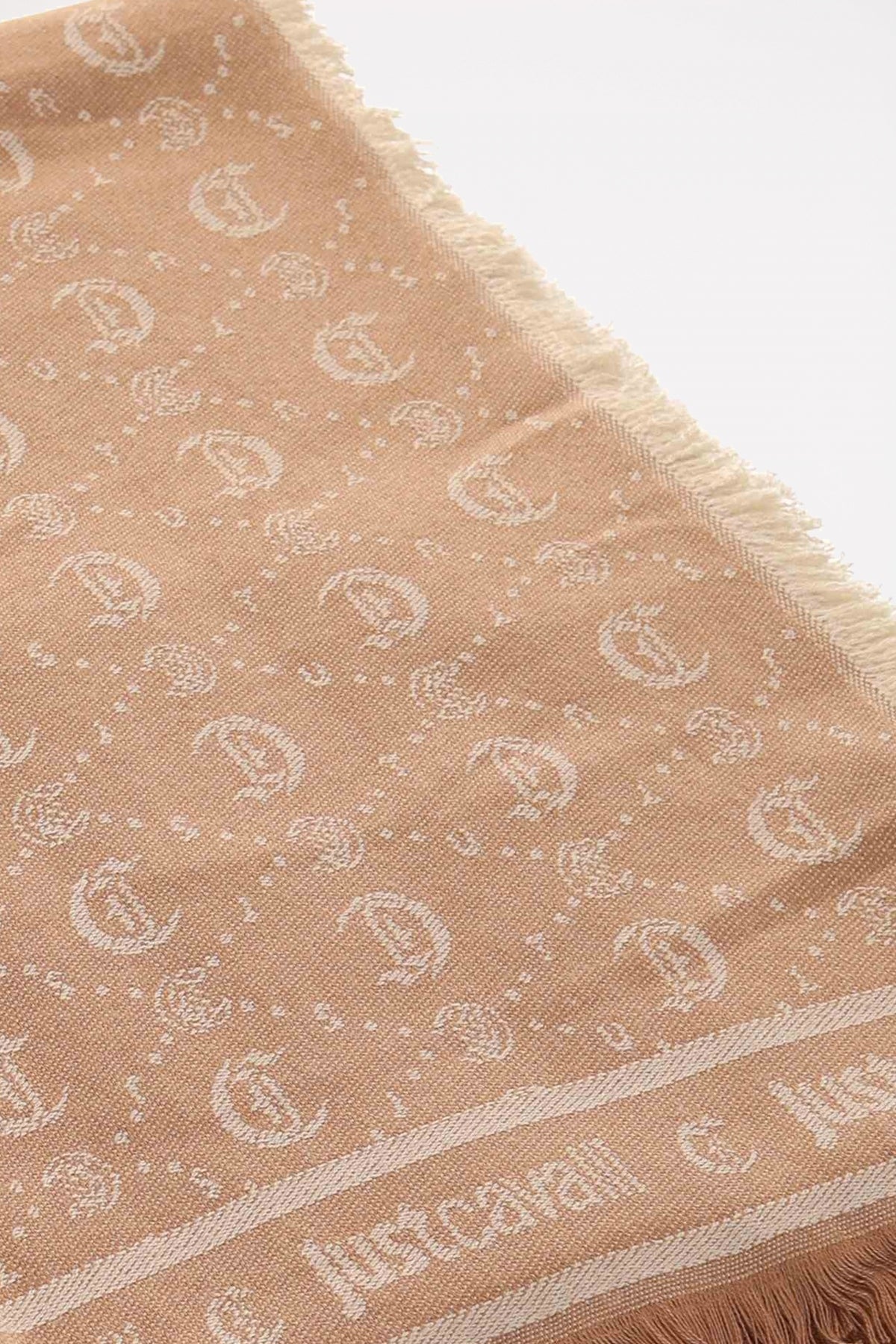 JUST CAVALLI QAH ZG en color SAND  (2)