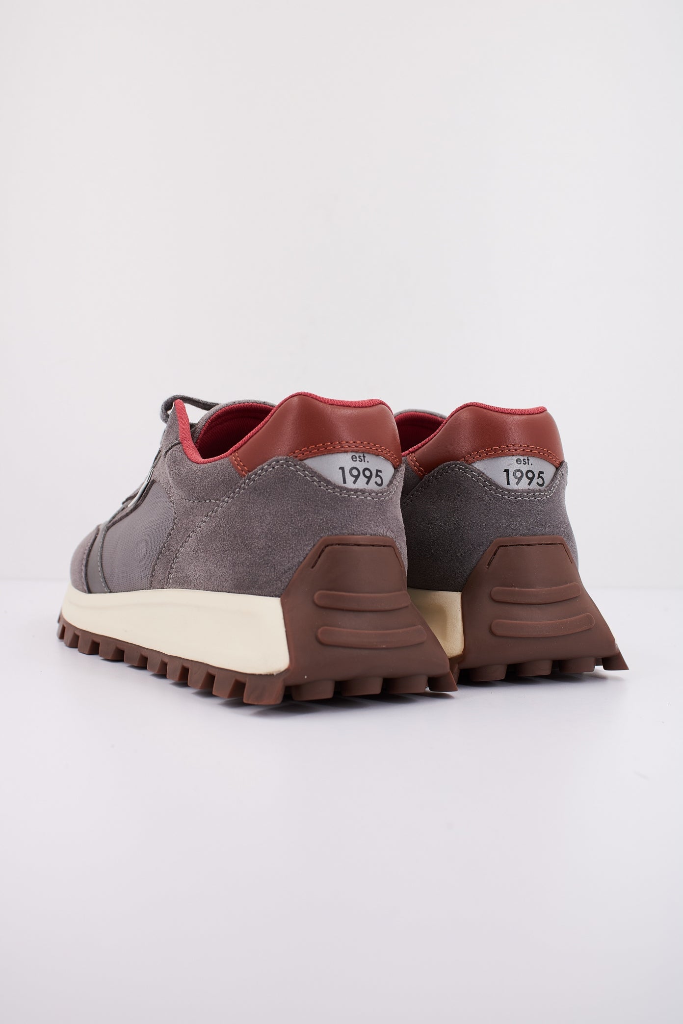 LIU-JO  PX RUNNING  en color GREY  (4)