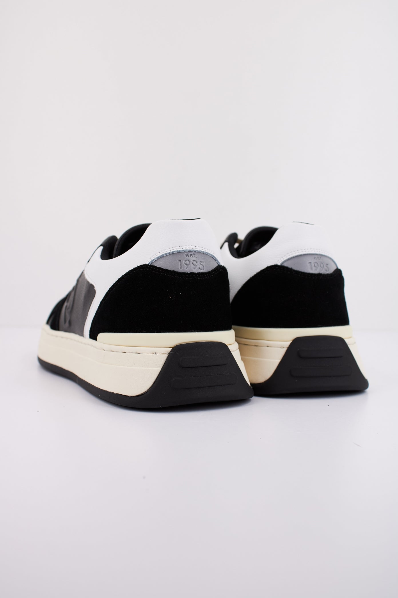 LIU-JO BOY  en color BLACK  (4)