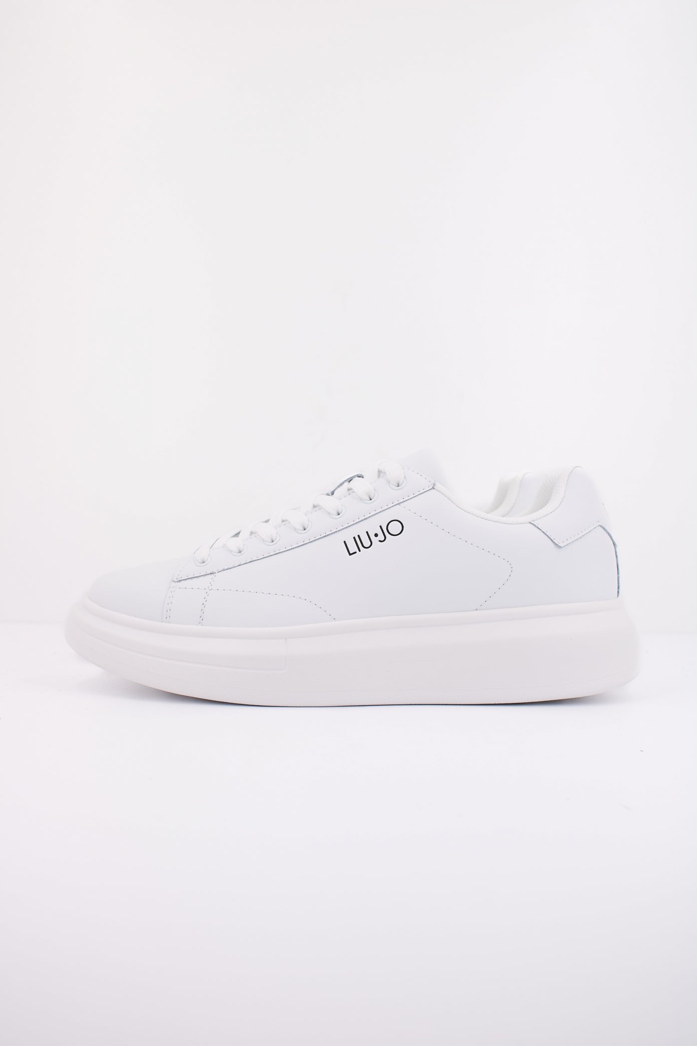 LIU-JO  BIG  en color WHITE  (1)
