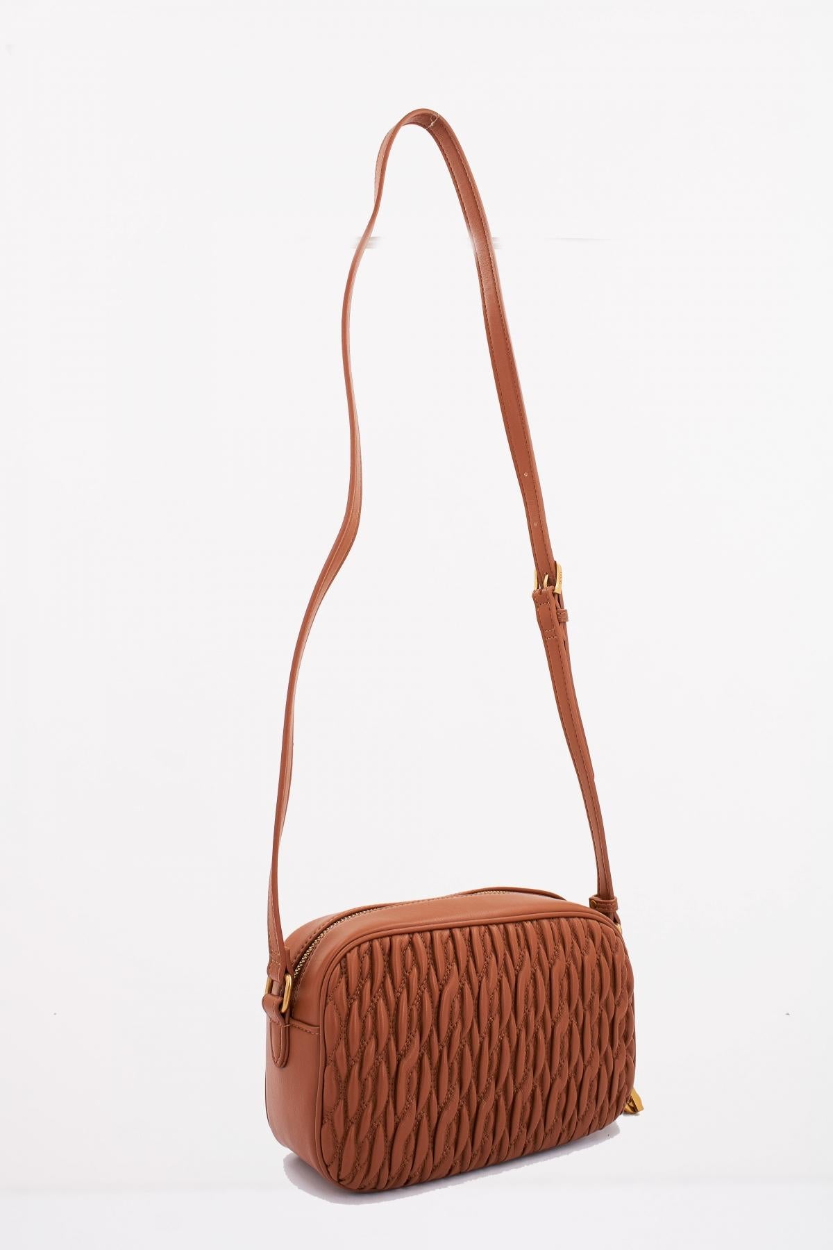 LIU-JO  BRIEFCASE en color X  (2)