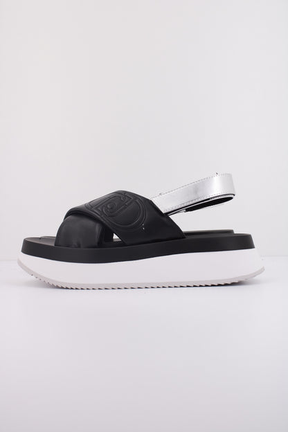LIU-JO DREAMY SANDAL  en color BLKSLV  (1)
