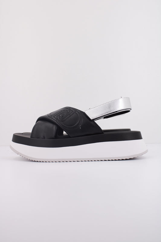 LIU-JO DREAMY SANDAL  en color BLKSLV  (1)