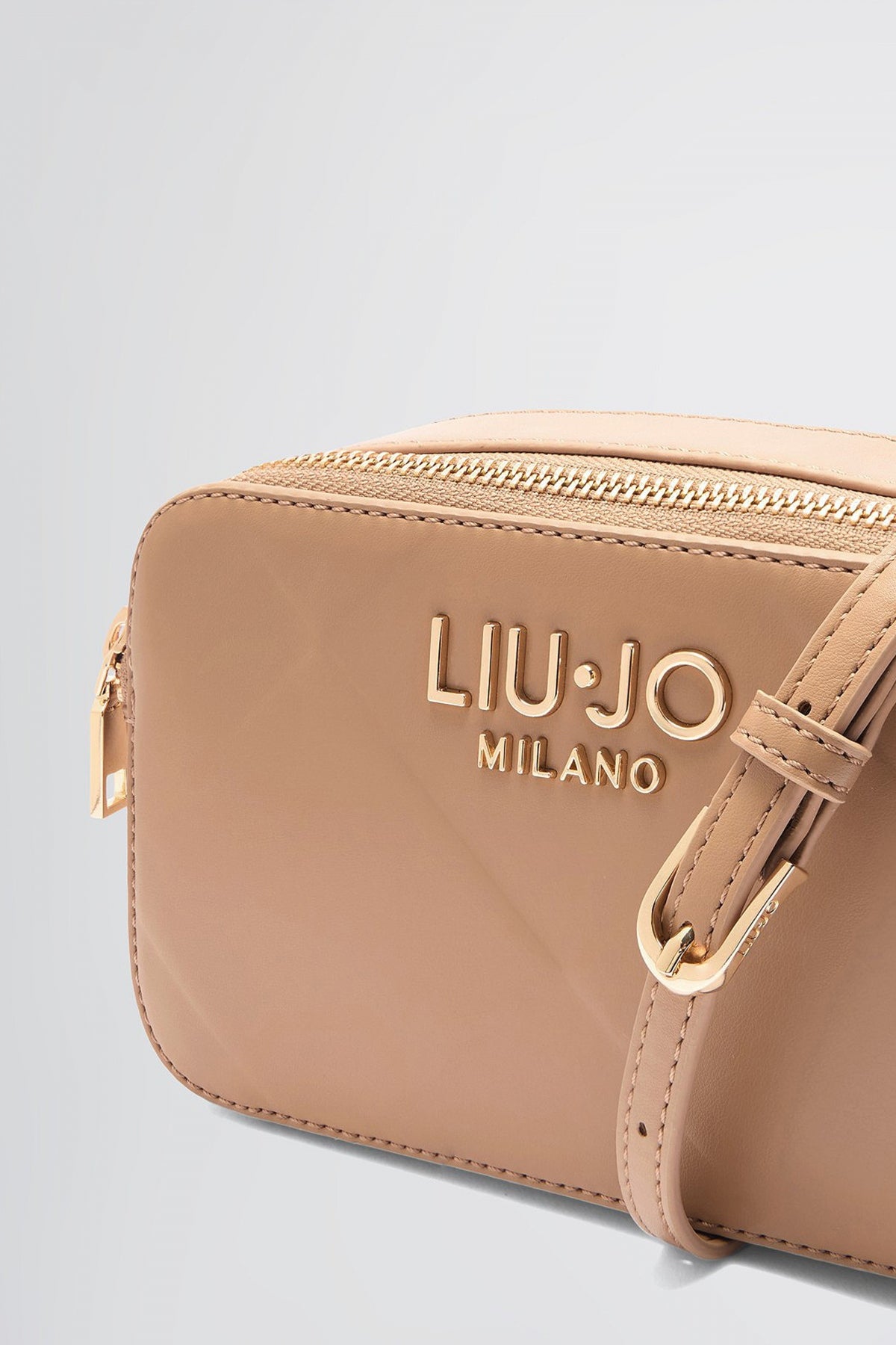 LIU-JO CAMERA CASE en color   (4)