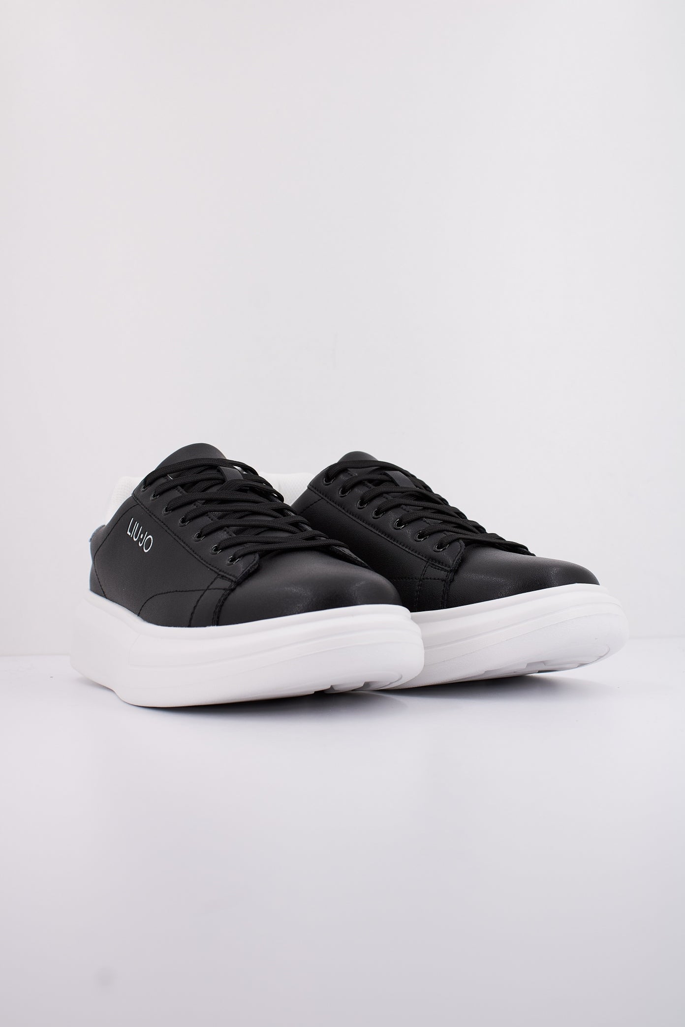 LIU-JO B PX  en color BLKWHT  (2)