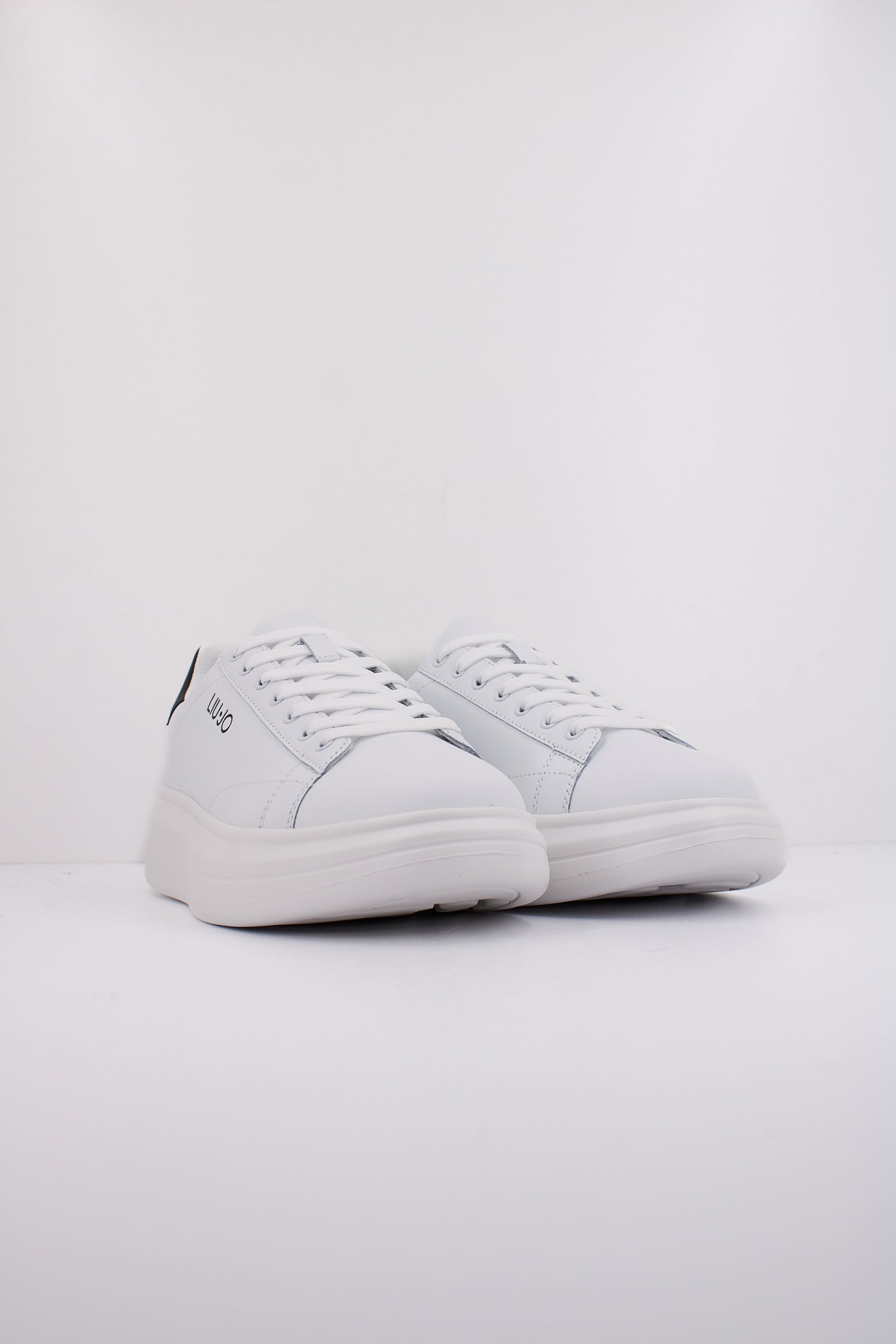 LIU-JO B PX  en color WHTBLK  (2)