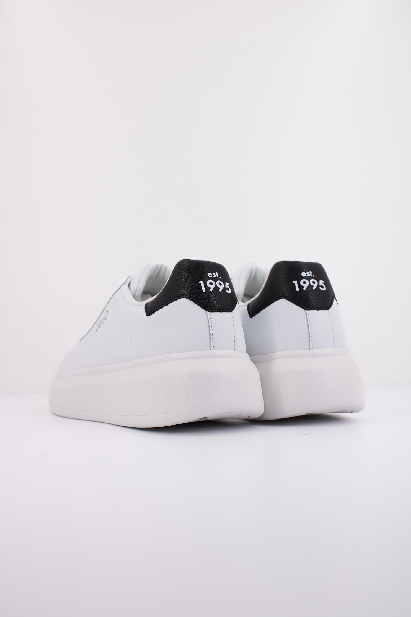 LIU-JO B PX  en color WHTBLK  (4)