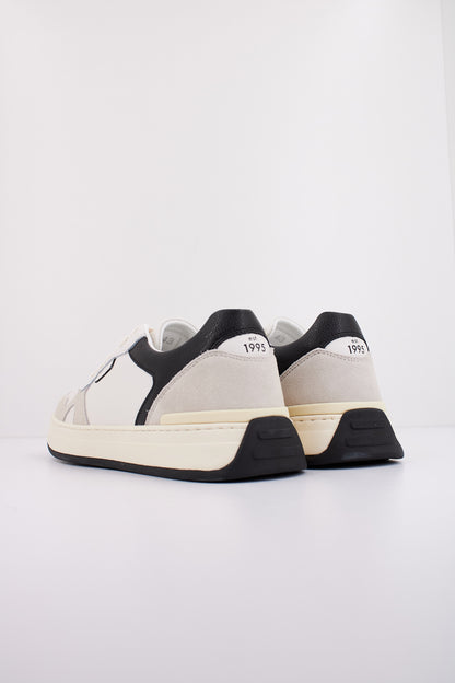 LIU-JO SUDE LEATH en color WHITE  (4)