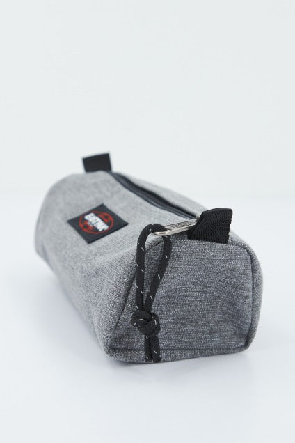 EASTPAK BENCHMARK SINGLE en color SUNGREY  (2)